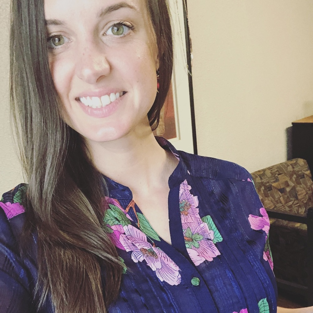 Meet your Posher, Elena